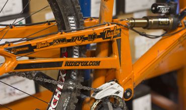 Exclusive - Joe Taylor's 650b Orange Alpine 160